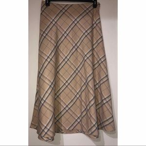 Plaid skirt khaki color with navy and white
